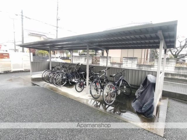 西中居ハイツ Aの内装写真