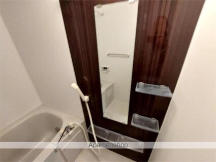 レラ　リュミェール[1K/38.3m2]のバス