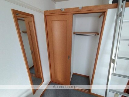 レオパレスヨロズヤＥ[1K/19.87m2]の収納