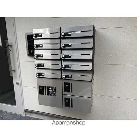 ジーメゾン中川コンフィエの玄関写真