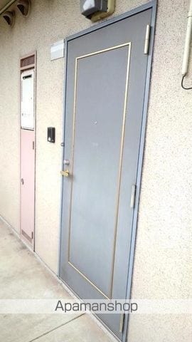 高城マナーハウスの玄関写真
