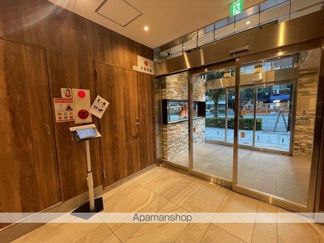 MEETME梅田西の玄関写真