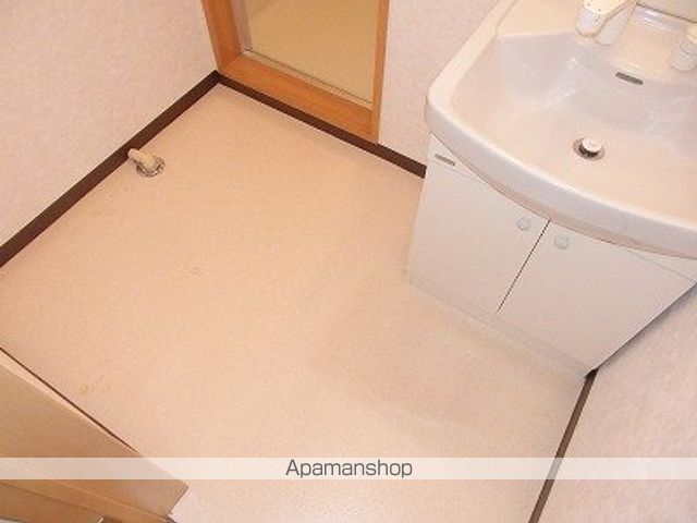 アクアIIの内装写真
