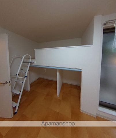 フレディ茶屋が坂の内装写真