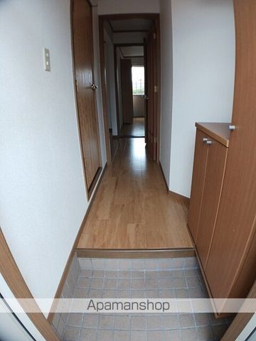 レーベン中畝 Dの内装写真