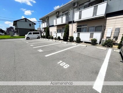 グリーンハイツ西阿知　Ａ[2DK/40m2]の駐車場2