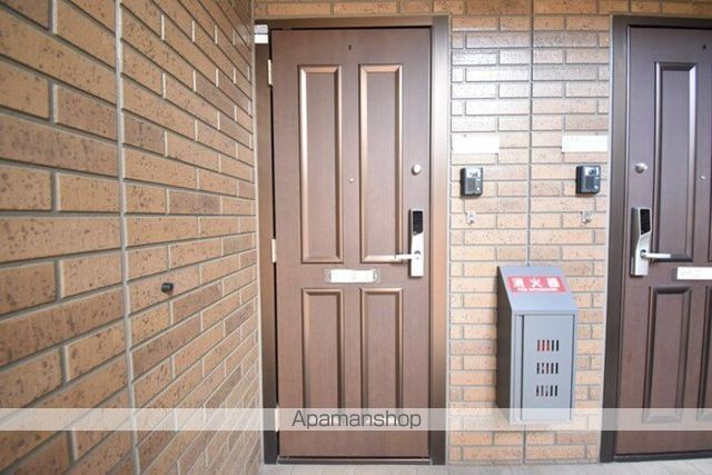 ロイヤルパークス林町 C棟の内装写真