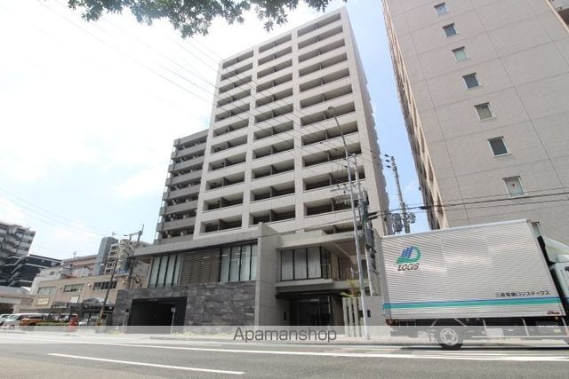 トラストレジデンス博多駅南の外観写真