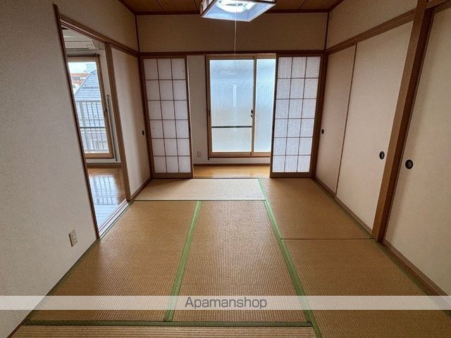 サンテラス松井二の宮の内装写真