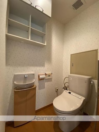 玉藻公園ハイツ２０１号[1R/42.82m2]のトイレ