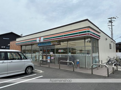 滋賀県近江八幡市古川町[1R/26.4m2]の周辺3