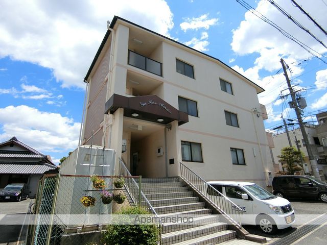 サンローズマンションの外観写真