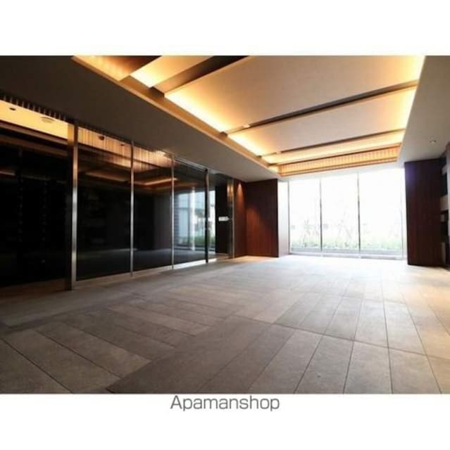 東京都墨田区向島３丁目[1K/25.5m2]のロビー2