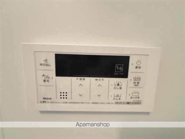 フォレスト コナ名駅の内装写真