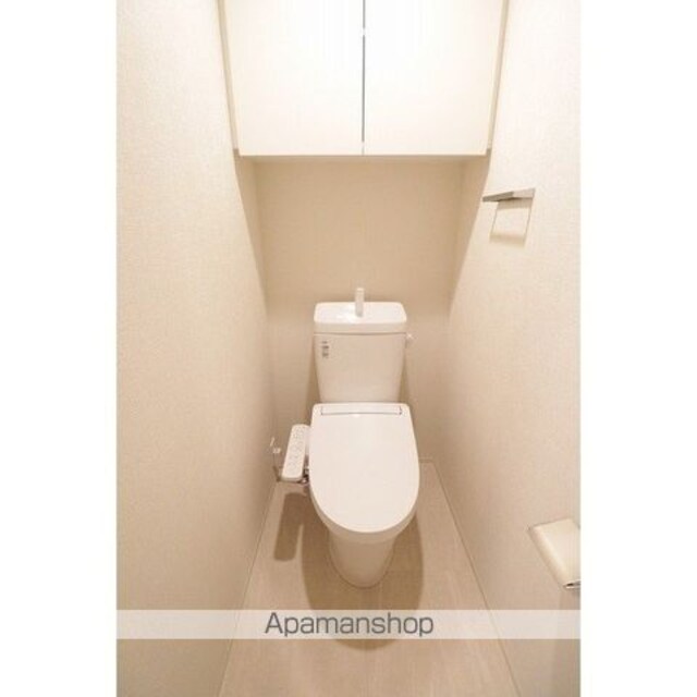 ジオエント山吹神楽坂[1K/25.37m2]のトイレ