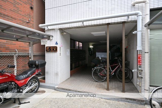 スカイコート田端の玄関写真
