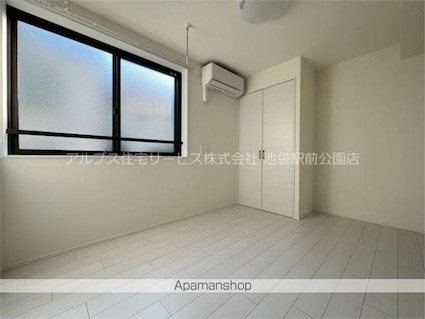 早稲田鶴巻町ＩＭＡハウス[1K/20m2]のリビング・居間