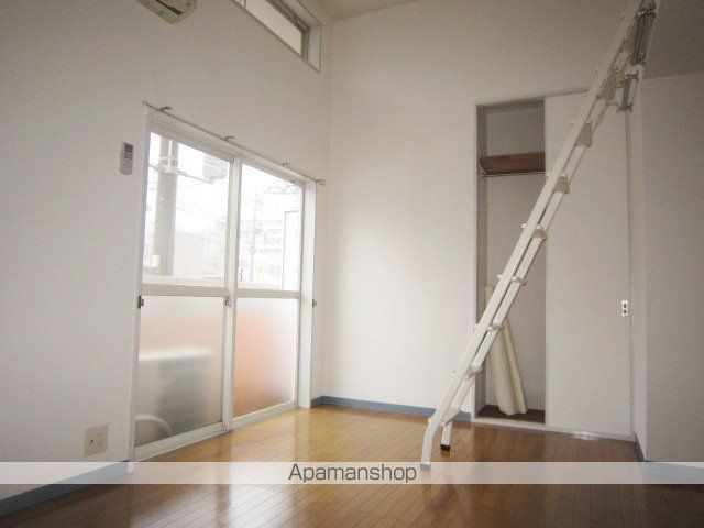 レジデンスアイの内装写真