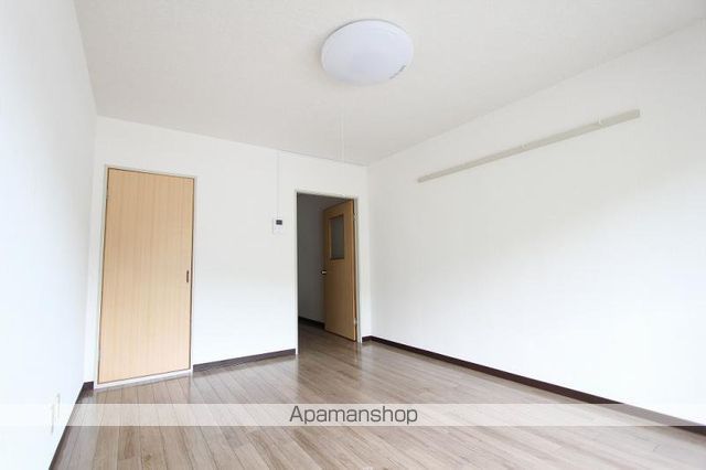 オーレックス郷東の内装写真