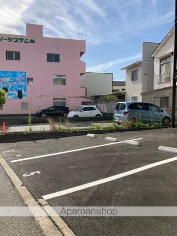 アシスト 久留米西町の玄関写真
