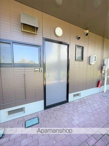 ディアス吉田の玄関写真