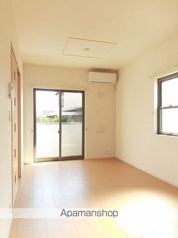 プチ ボヌールの内装写真