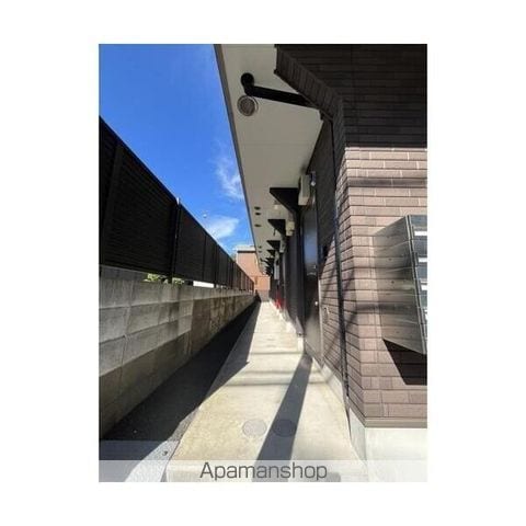 クオリティハイツ幕張本郷の玄関写真