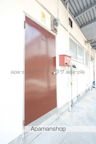 石山荘の内装写真