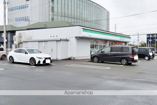 ロイヤルファイン参番館の周辺写真