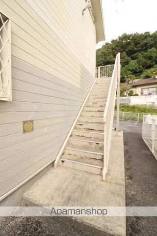 ハミングバードの玄関写真