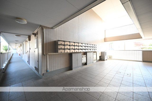 プラムガーデンの玄関写真