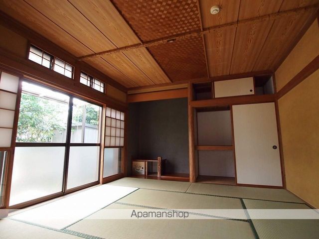 鹿島臨海鉄道 鹿島神宮駅 徒歩27分 1階建 築47年の内装写真