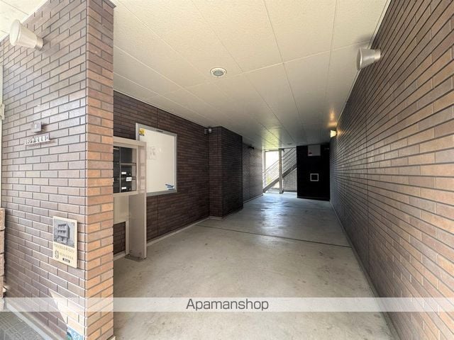 ミランダ宝塚南口の玄関写真