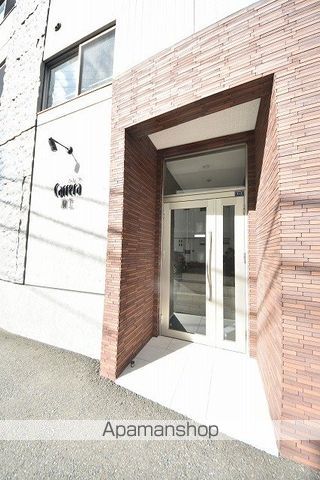 ECOA麻生駅前の玄関写真