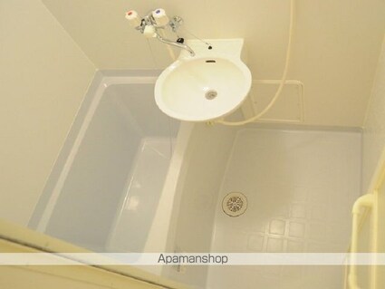 レオパレスハルスウィート２[1K/23.18m2]のバス