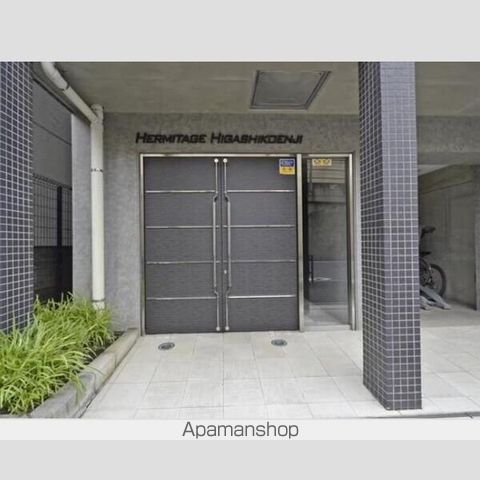 フェニックス東高円寺の玄関写真