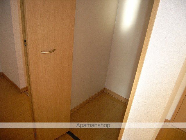 札幌市清田区 3階建 築22年の内装写真