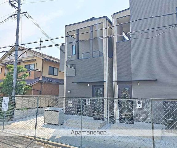 イロハ 淀下津町の外観写真