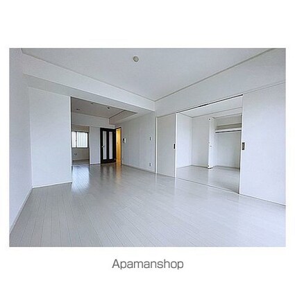 Ｄ’ｓＶＡＲＩＥ上池台レジデンス[3LDK/72m2]の内装
