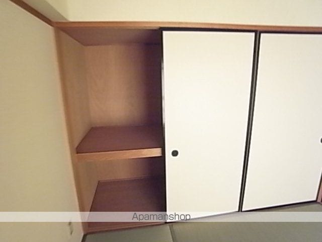 プレズ名古屋入場の内装写真