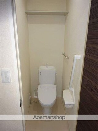 和歌山県和歌山市鷹匠町７丁目[1LDK/46.75m2]のトイレ