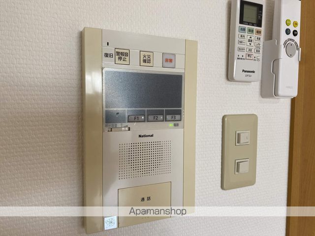 リアライズ記念橋の内装写真