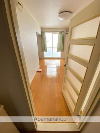 グランドハイツ増田[1R/22.35m2]の玄関