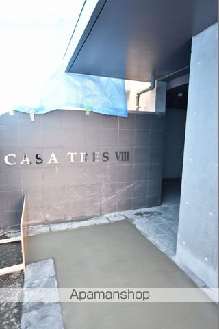 カサトレスVIIIの玄関写真