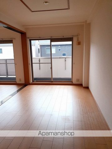 イーメゾンズ豊倉の内装写真