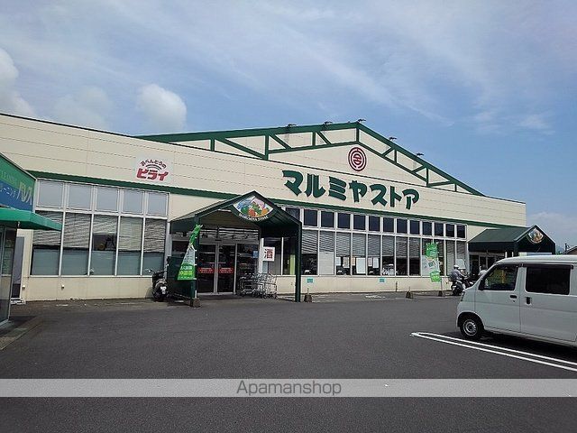 ゼロツー参番館の周辺写真