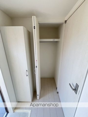 エミューロの内装写真
