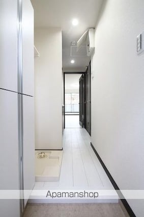 キャストリー八王子[1K/24.43m2]の玄関2