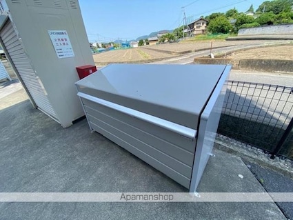 エスポワール　[1LDK/38.25m2]の共用部1