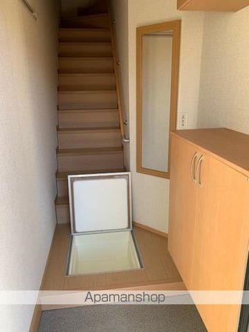 山口線 湯田温泉駅 徒歩20分 2階建 築16年の内装写真